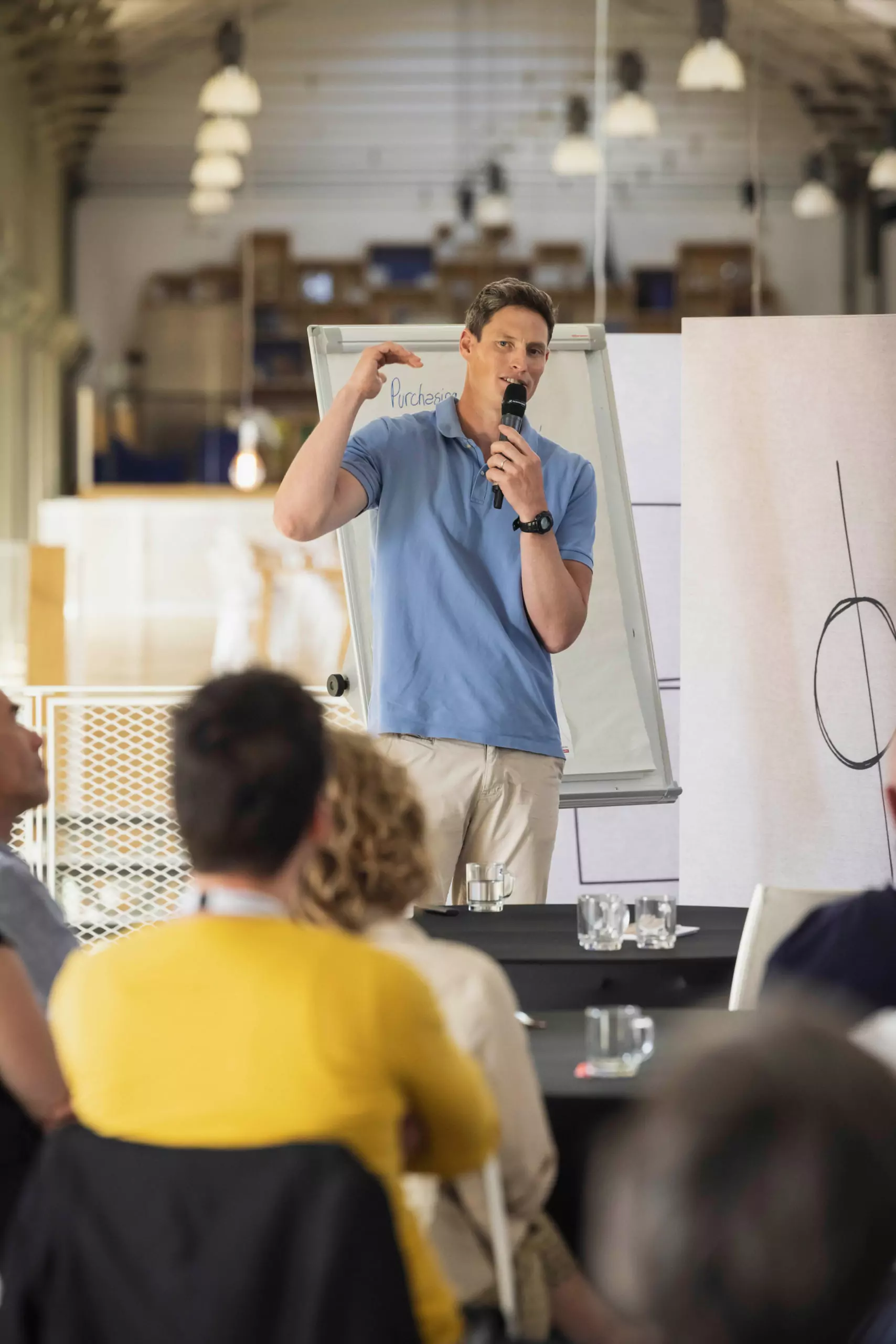 Jonathan Lobert, Olympic speaker, delivering an inspiring keynote on leadership and collective performance